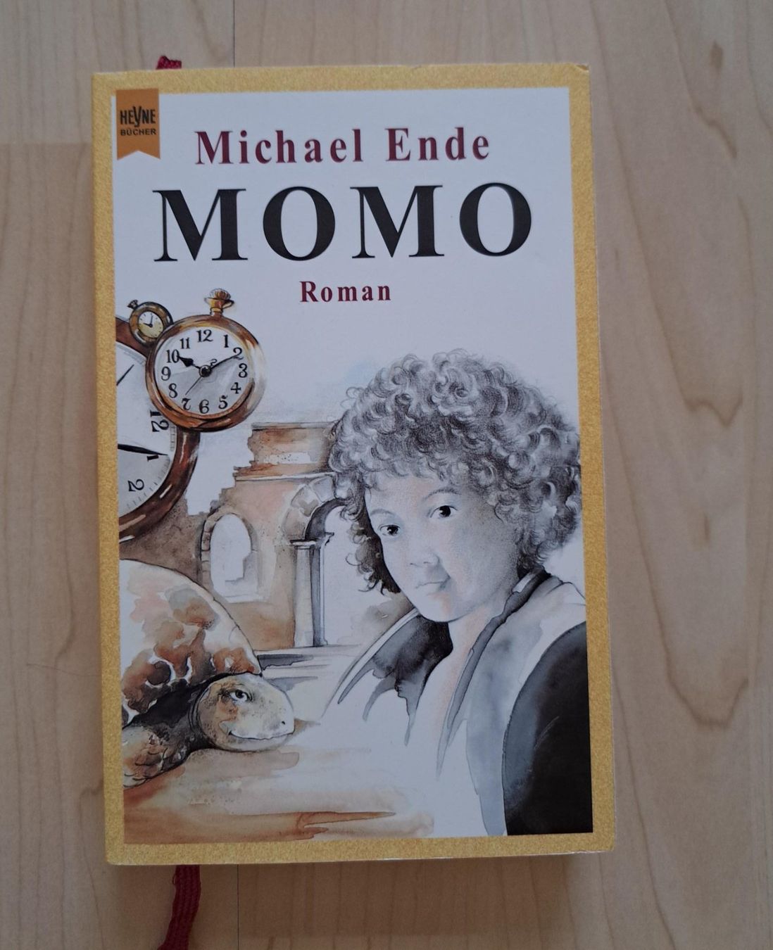 Libri: Michael Ende – Momo - Das Kultbuch – Usato da Basel venduto da Patiscat