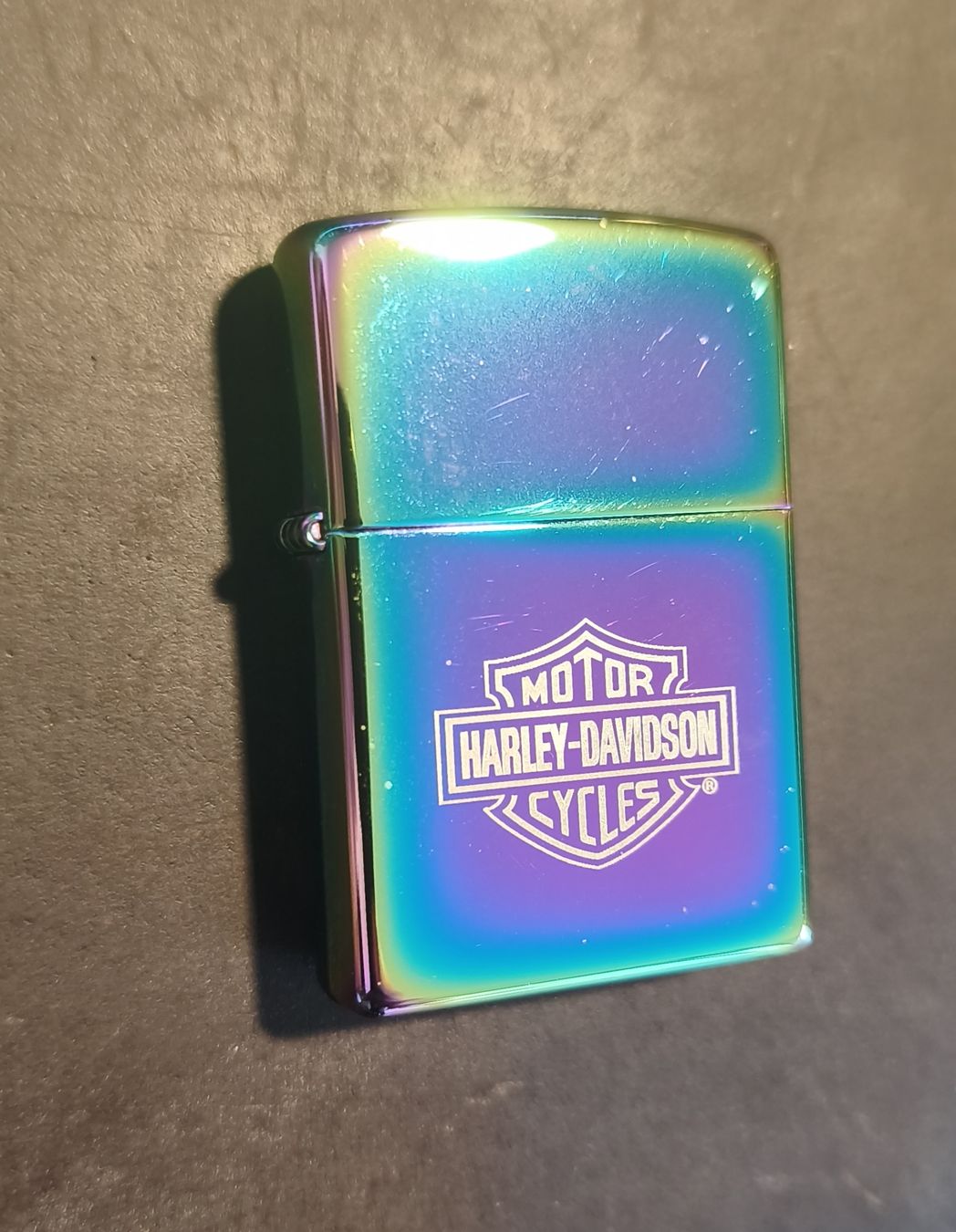 Zippo Feuerzeuge: Zippo Feuerzeug Harley Davidson – Gebraucht aus Suhr von stehab