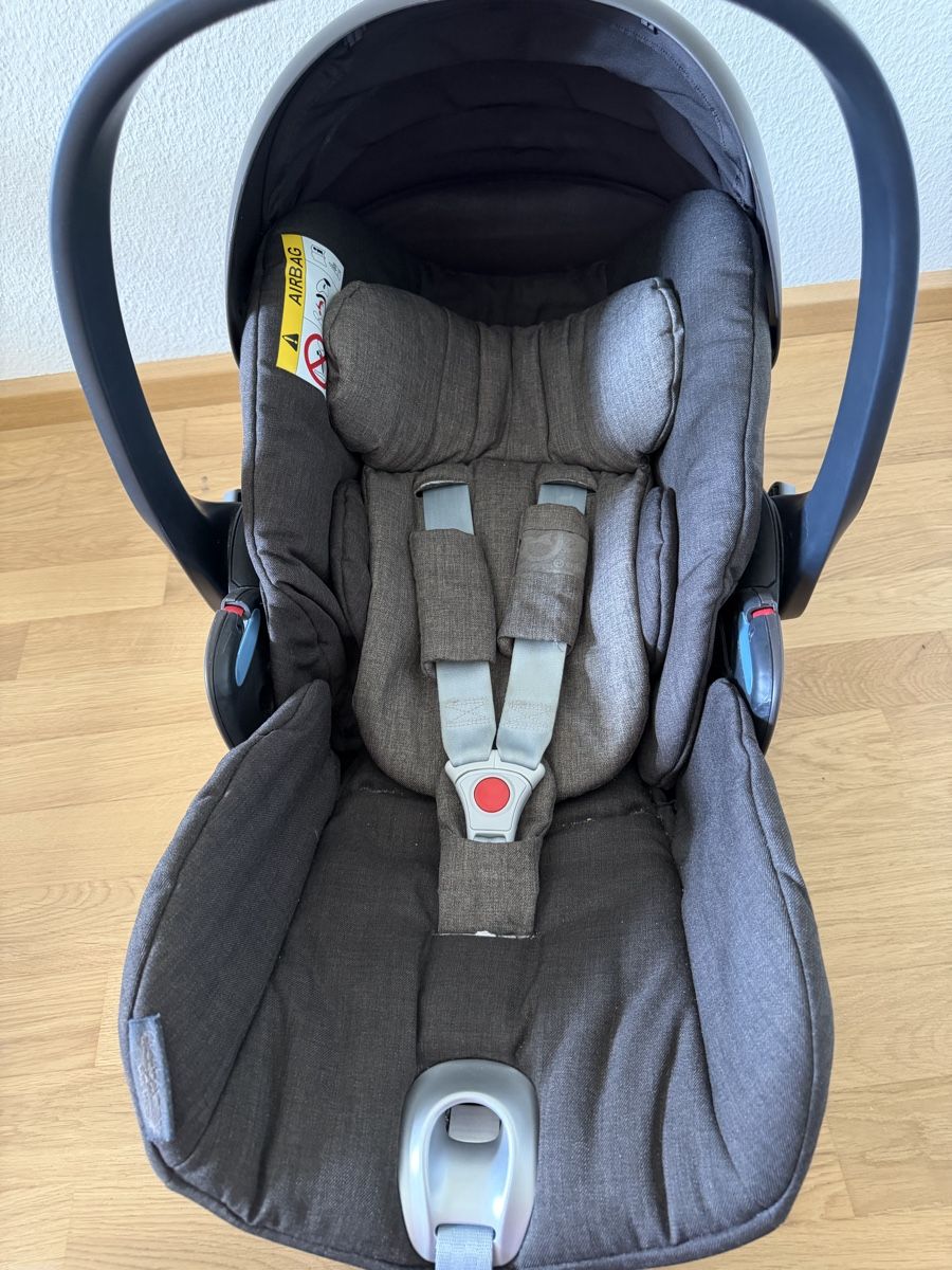 Cybex Seggiolini per auto: Cybex Babyschale mit Isofix Base  – Usato da Füllinsdorf venduto da had_kv5k 2