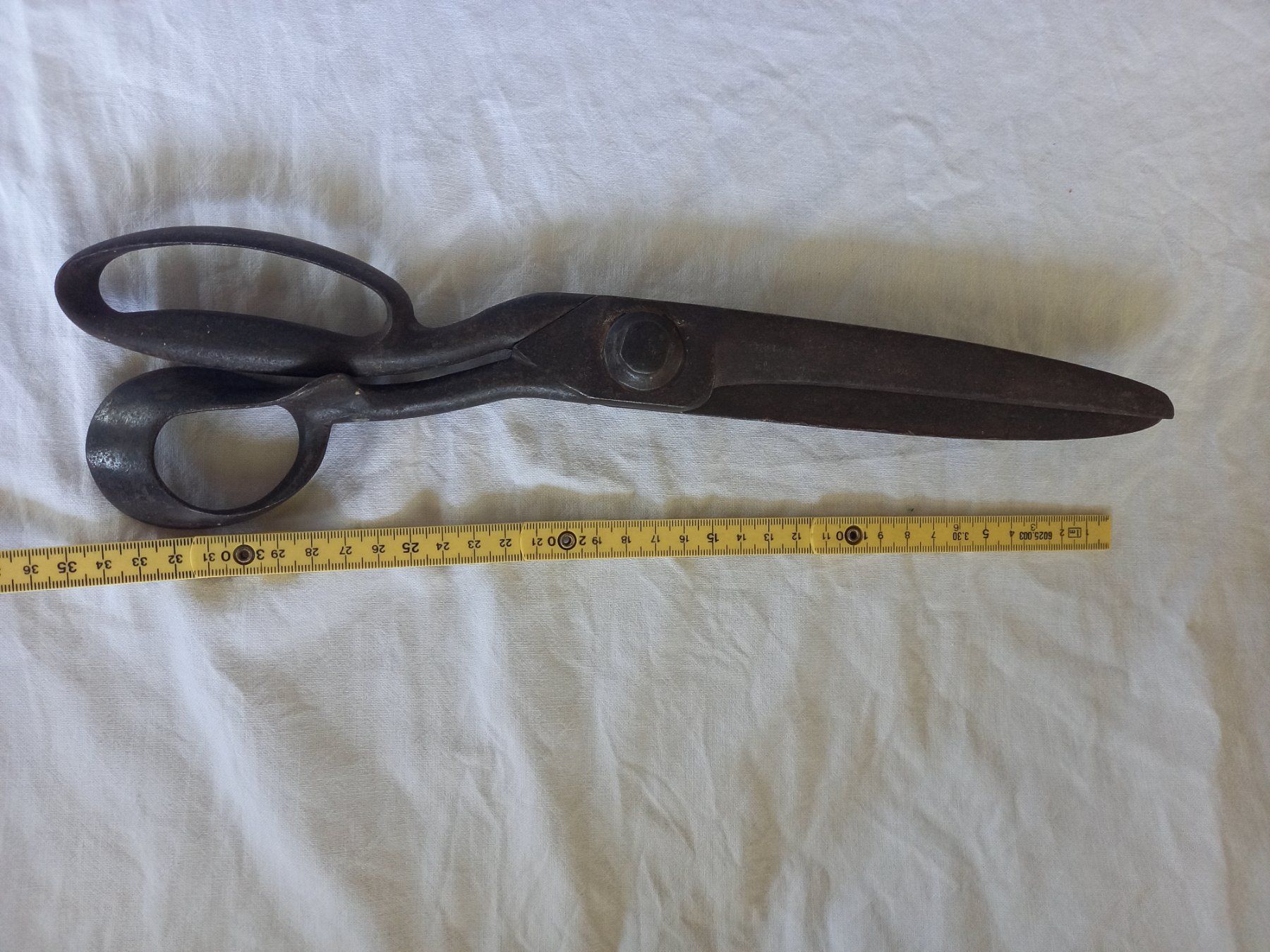 Tutti gli attrezzi: Ciseau de tailleur ancien en métal – Usato da Rossens FR venduto da Souris1 3
