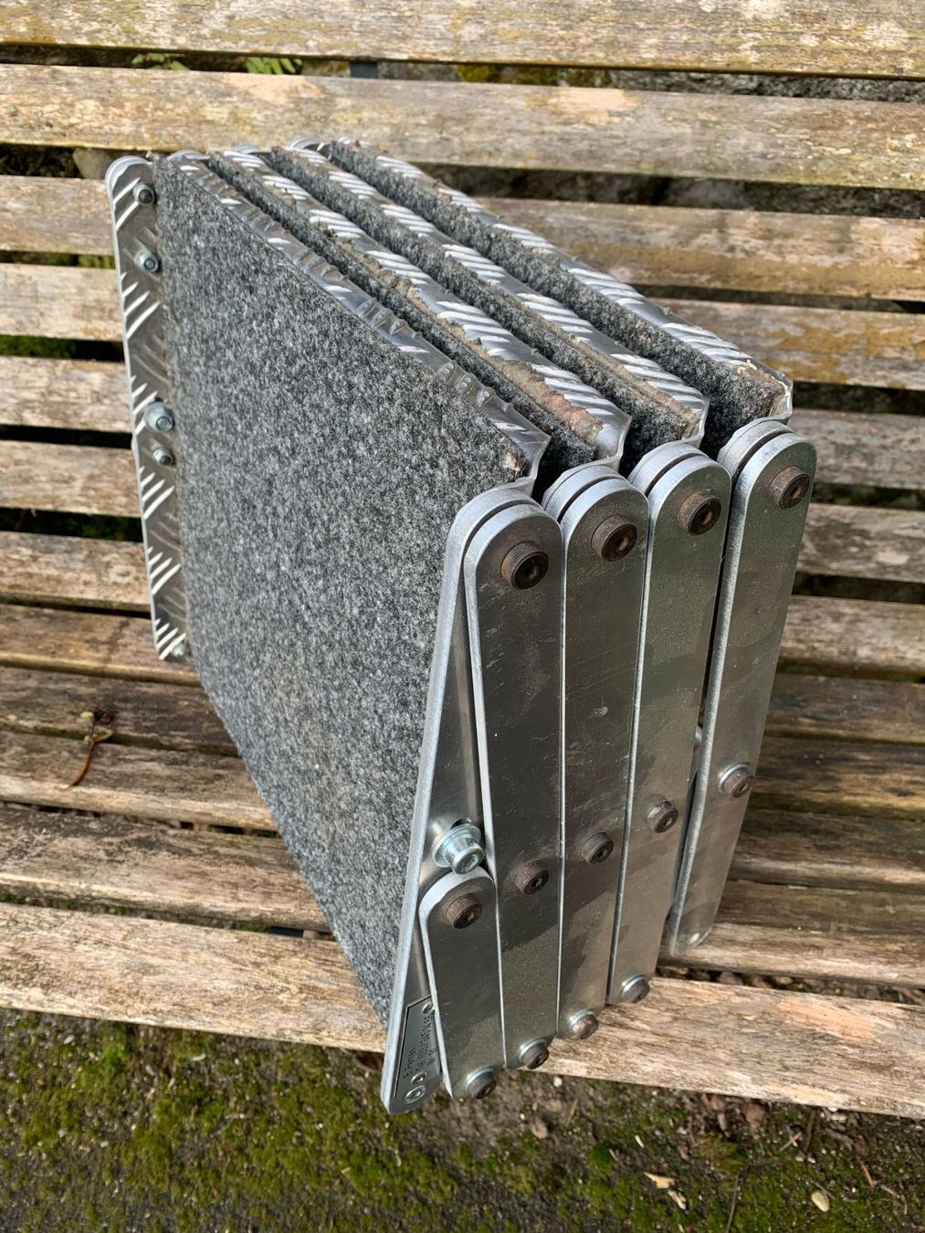 Scale: Hundetreppe – Usato da Uetendorf venduto da wrsrol 2