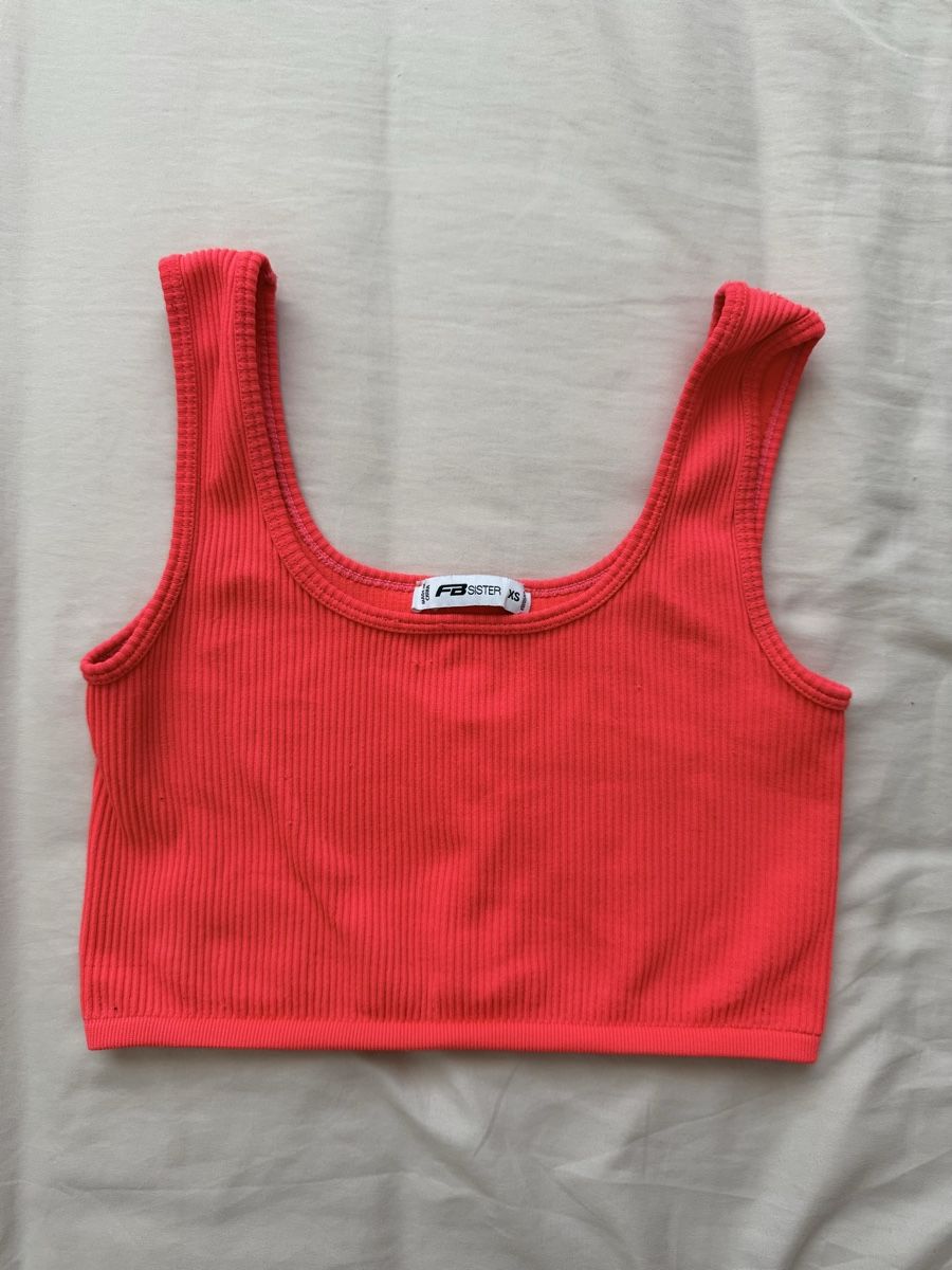 Tops: 3 NEWYORKER Tops XS – Gebraucht aus Volketswil von azypazy 2