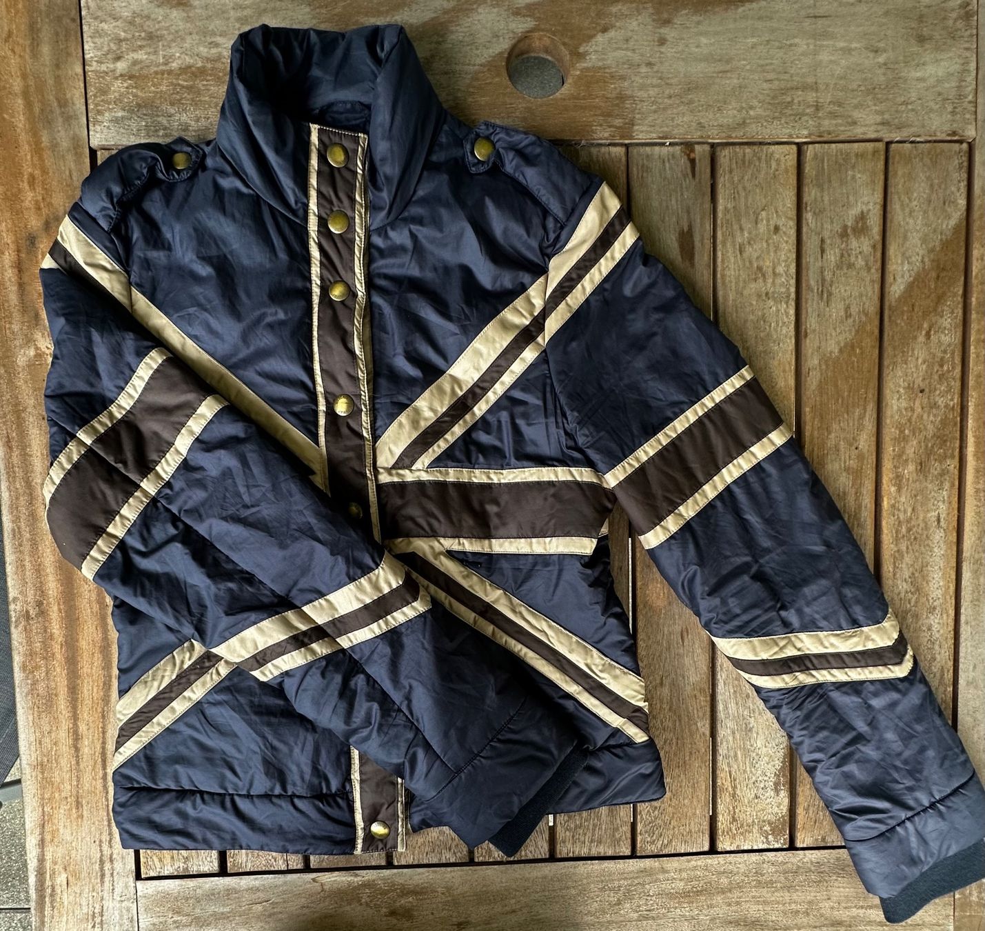 Moschino Giacche: Moschino Jacket – Usato da Liestal venduto da Ballybs 1