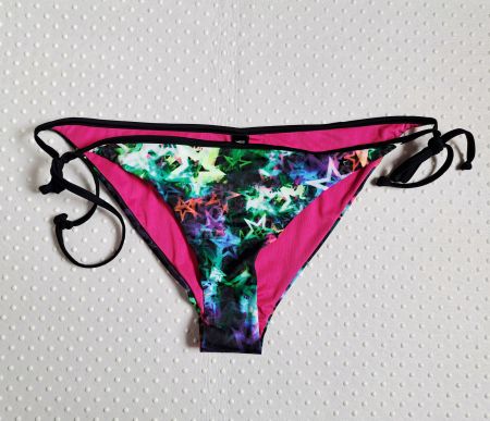 NEU! Yes Or No Badeslip Grösse 44