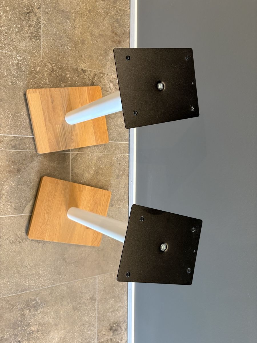Supporti a parete: Atacama Cyclone 6 Speaker Stands – Usato da Pfeffingen venduto da mik_y5pq 1