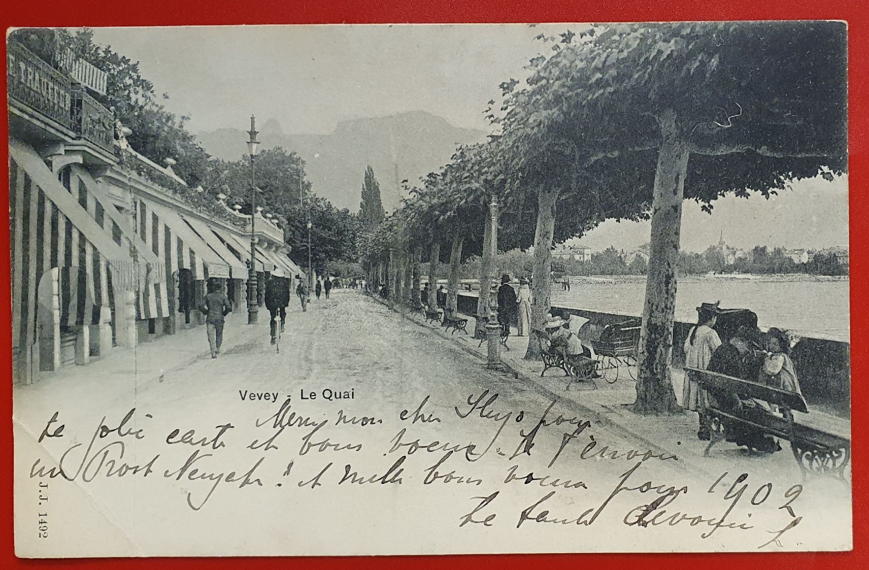 Cartoline postali: 4 Ansichtskarte Vevey – Usato da Kreuzlingen venduto da Rschweiz1 4