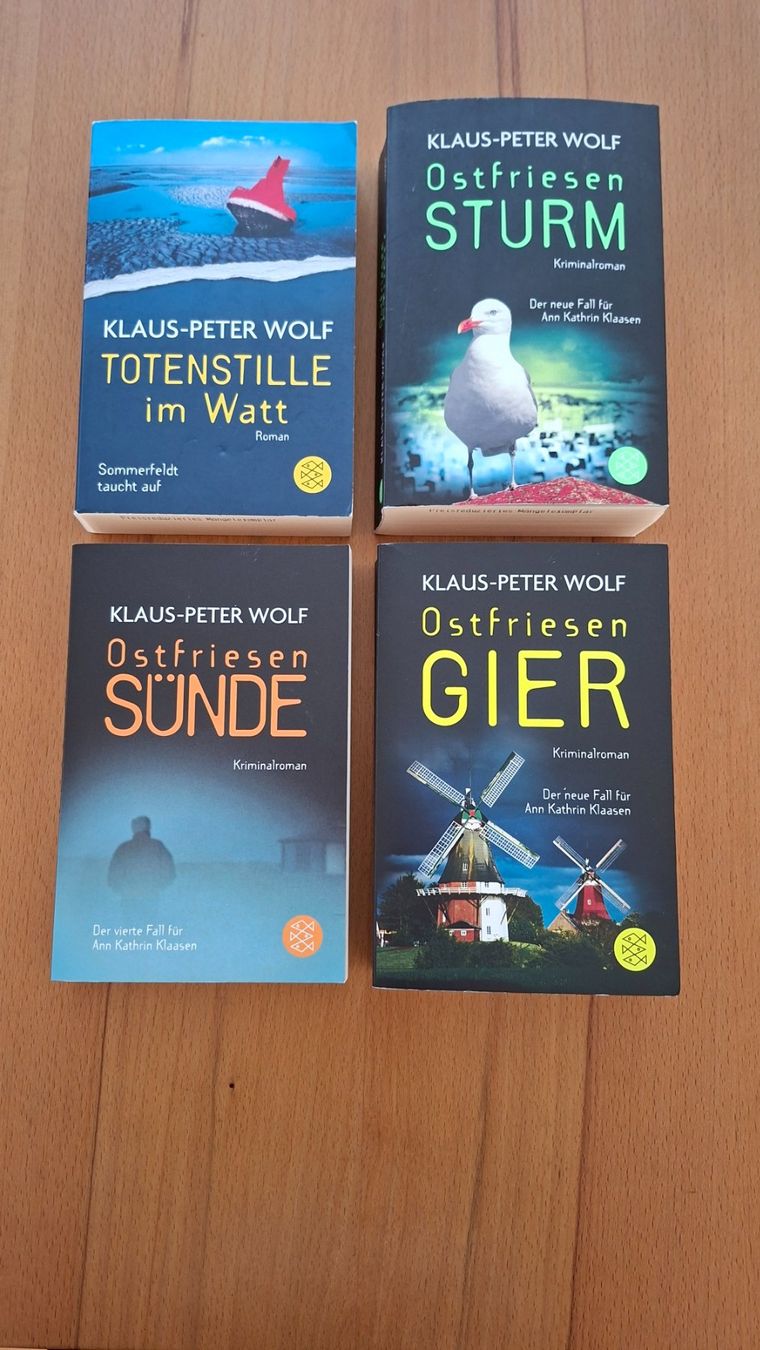 Libri: Klaus-Peter Wolf - 4 Kriminalromane – Usato da Oberentfelden venduto da Affra01