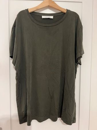 satin T-shirt in khaki