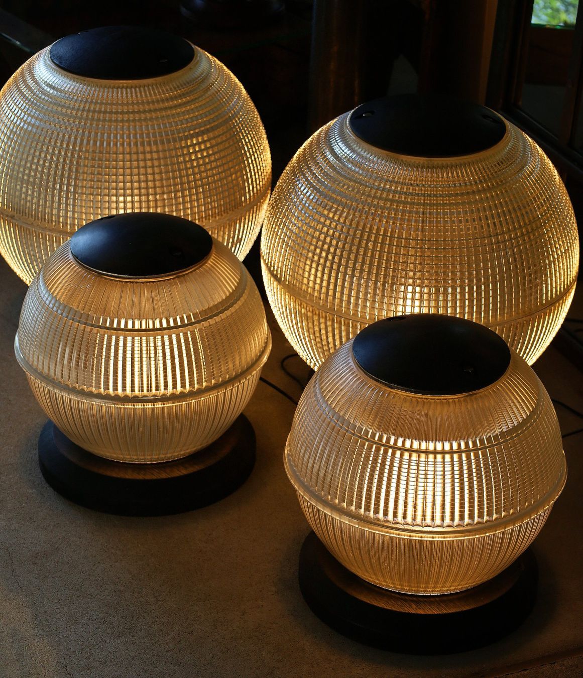 Lampade: Holophane Bodenleuchte, Lampe, Bodenlampe, Tischlampe – Usato da Birrwil venduto da brandschatz_birrwil 4