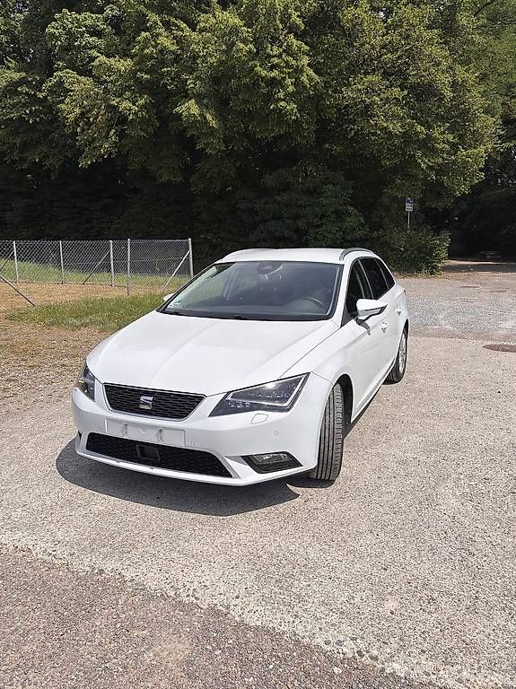Seat Autos: SEAT ST 2.0 TDI – D'occasion à Brüttisellen par fla_t2gx