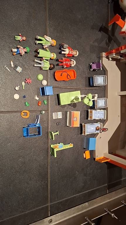 Playmobil Giocattoli: Playmobil Krankenhaus – Usato da Gelfingen venduto da Landini0 3