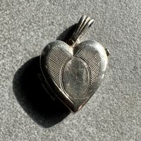 Charmant médaillon / pendentif cœur vintage en argent 800