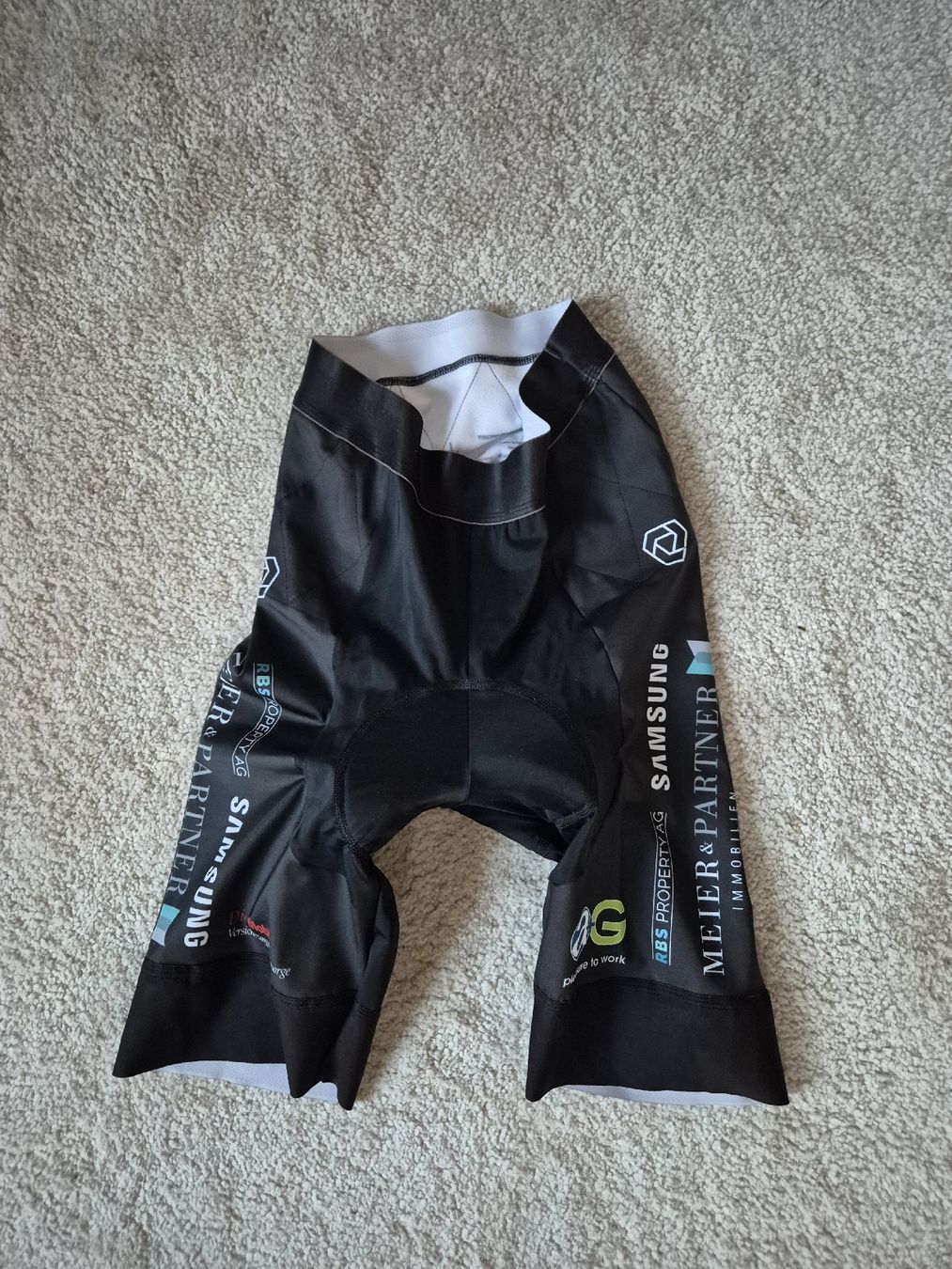 Pantaloni: Fahrradshorts – Nuovo (secondo la descrizione) da Steinhausen venduto da des_zv87