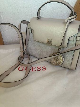 Guess Handtasche Rosa/Grau mit Schulterriemen