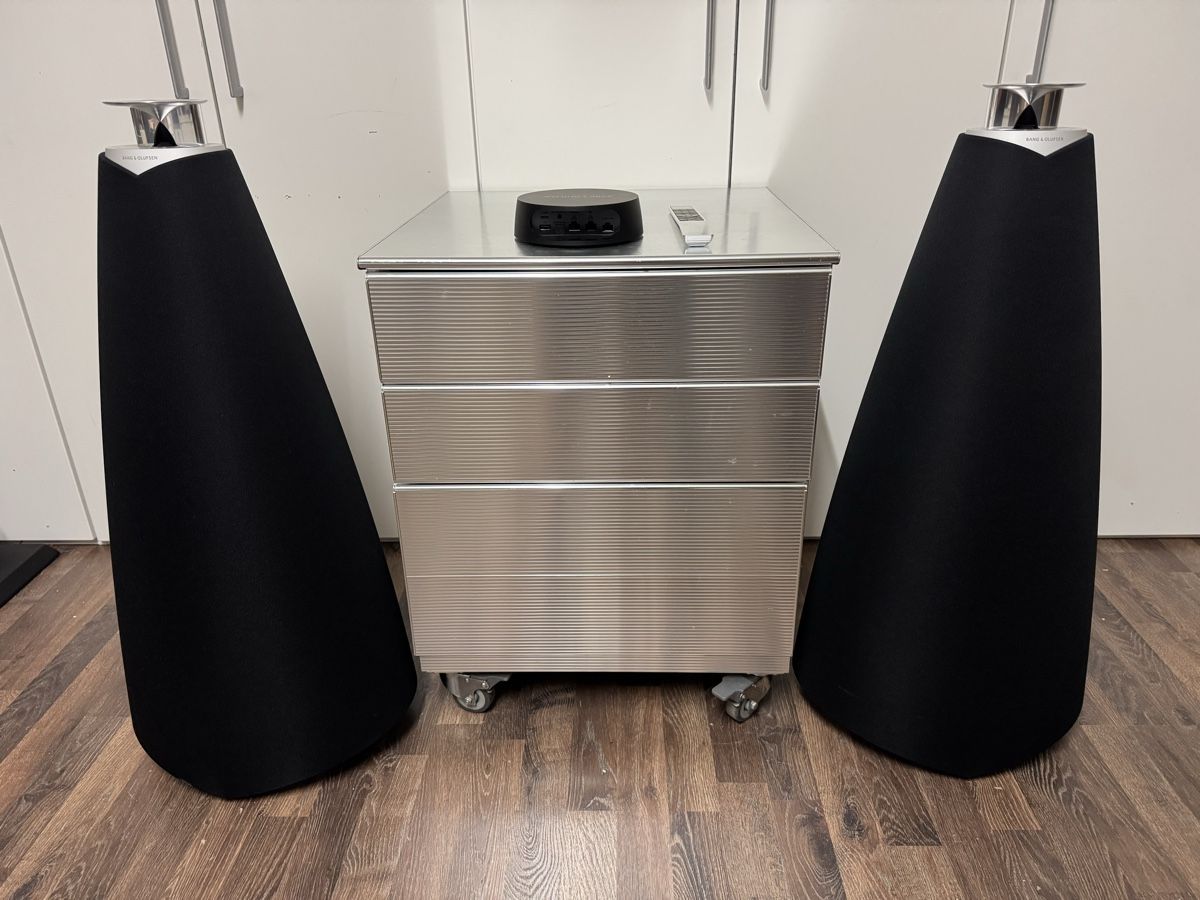 Bang & Olufsen Casse acustiche: Bang&Olufsen Beolab 20 inkl.Beosound COREmk2 – Usato da Wetzikon ZH venduto da Hadis