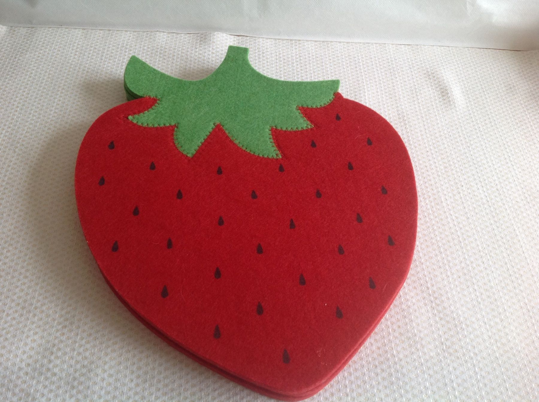 Geschirrsets: Set de table - Fraises – Gebraucht aus Sion von accroshoes 1