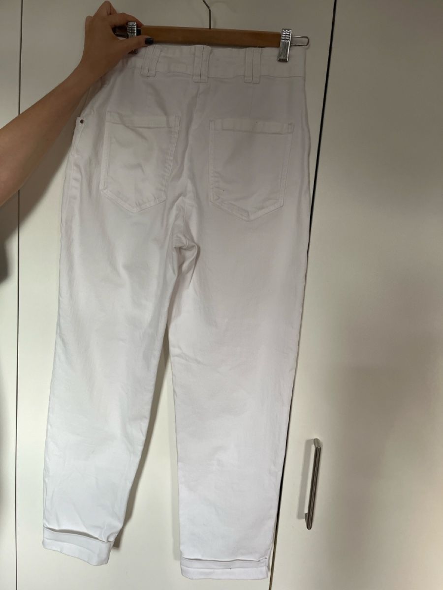 Max & Moi Pantaloni: Max&moi White Chinos. Size 38. Trendy! – Usato da Luzern venduto da worn_by_Ana 1