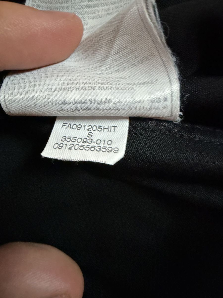 Manchester United Canottiere & Pantaloni: Manchester United Away 09/10 – Usato da Aarberg venduto da marcoo237 2