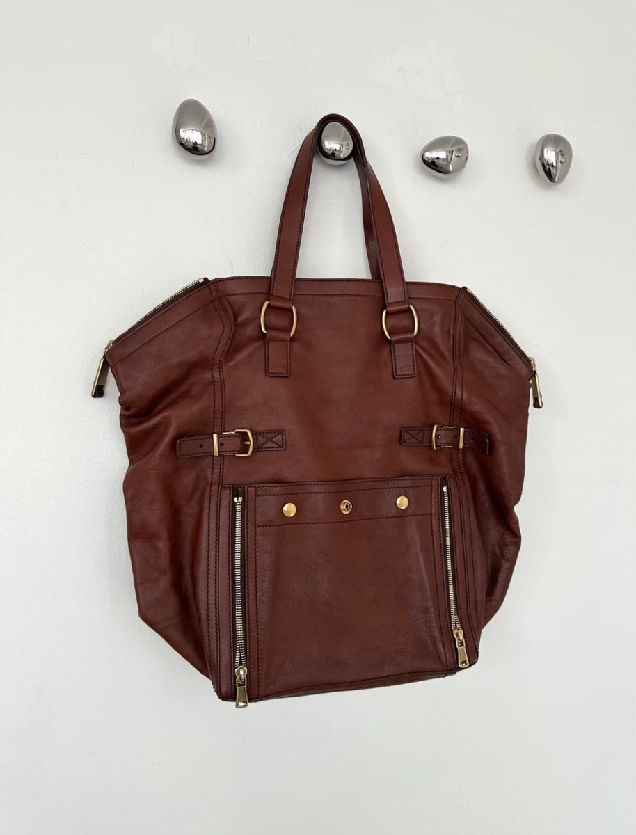 Saint Laurent Borse: Saint Laurent YSL Downtown Brown Leather Ba – Usato da Zürich venduto da redcoatcuntmovie