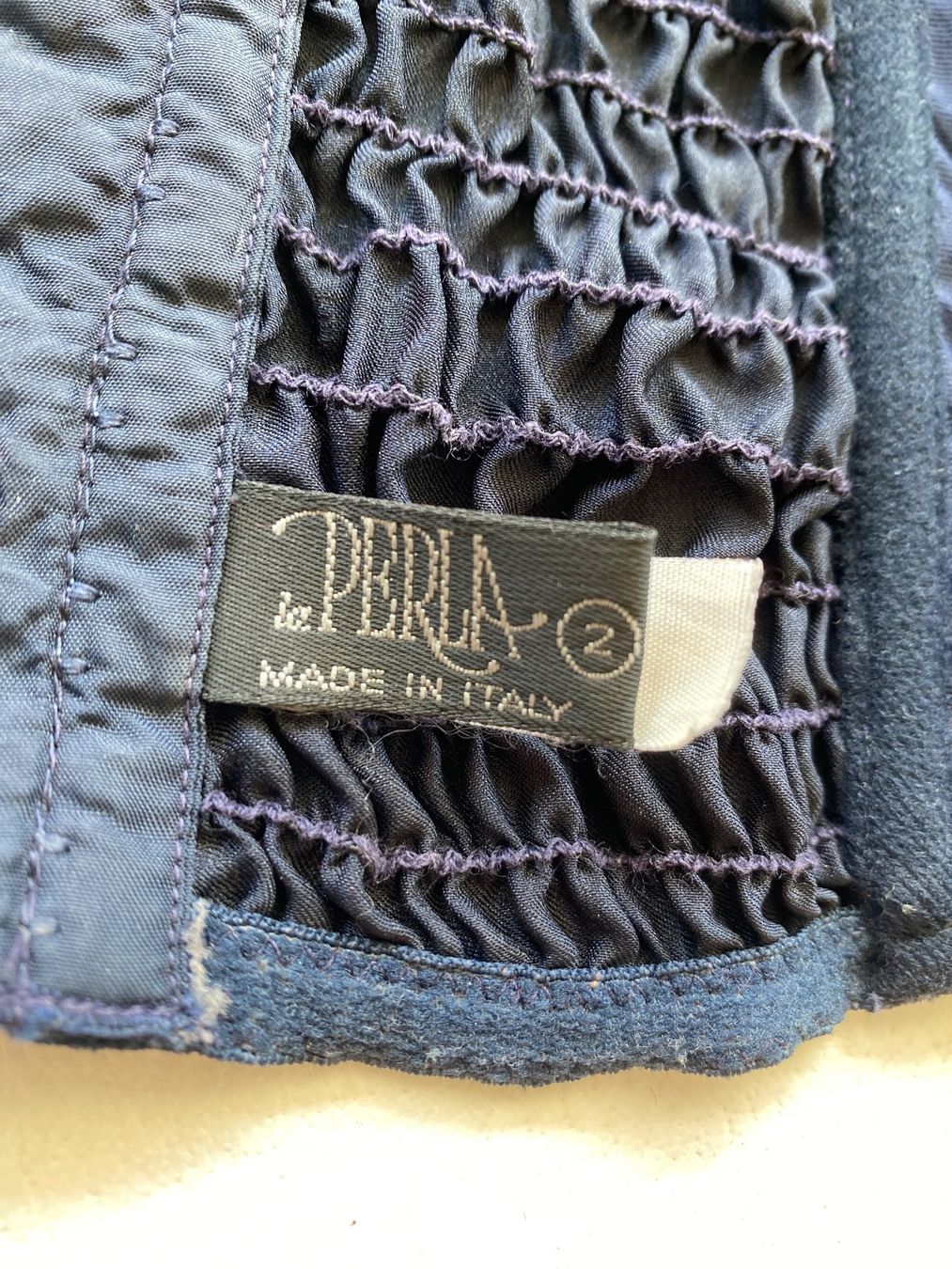 La Perla Tops: La Perla 1990s vintage top (M) – Gebraucht aus Rüschlikon von Tey_sl 5