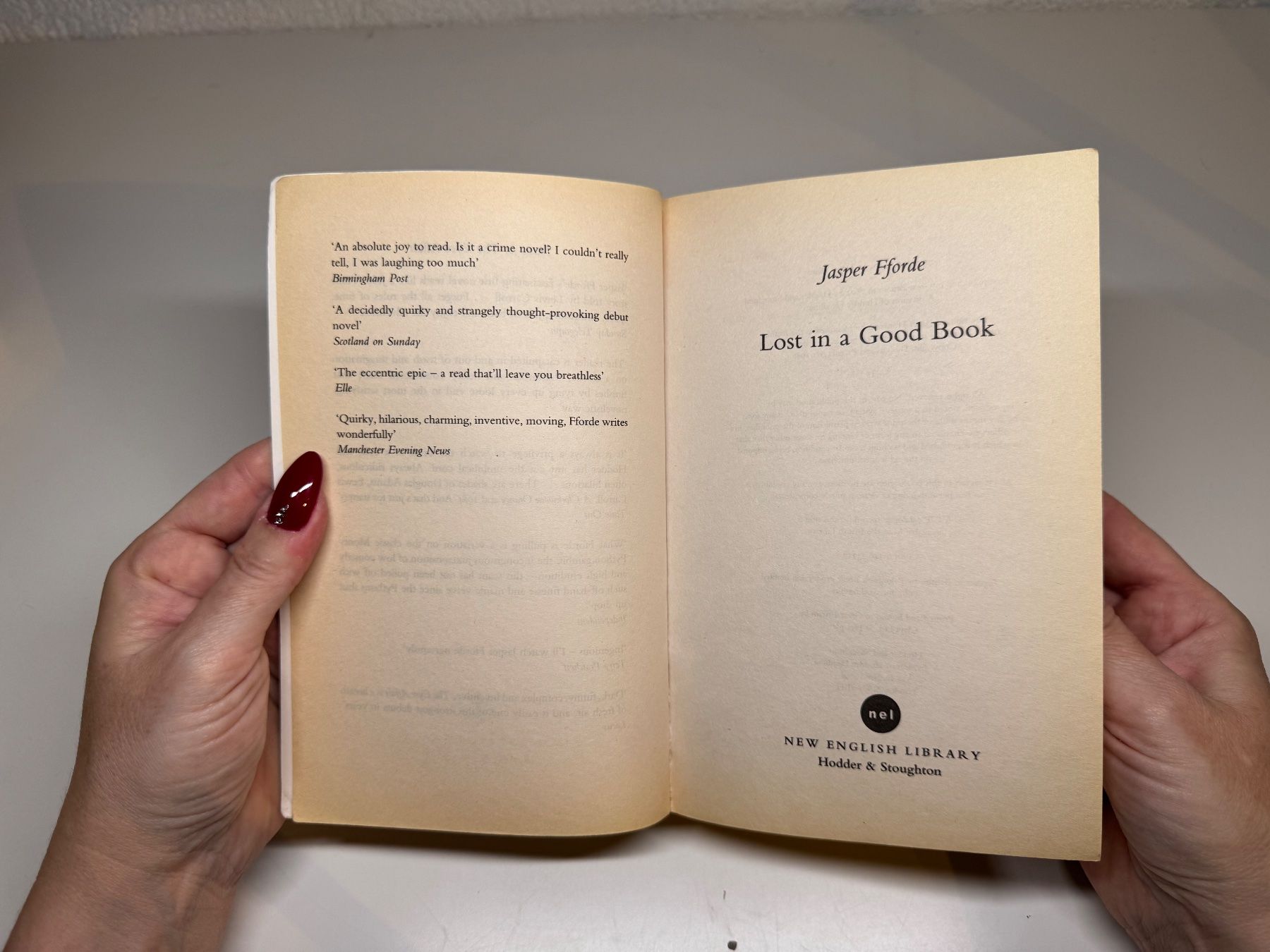 Libri: NOVEL: Jasper Fforde, Lost in a Good Book – Usato da Grosswangen venduto da English_books 2