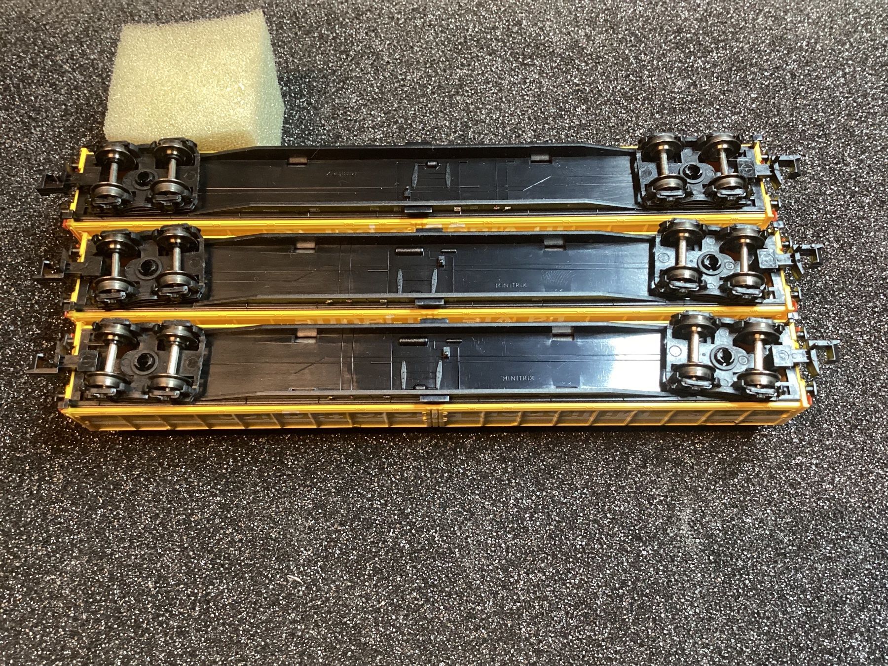 Trix Modelleisenbahnen: Minitrix 15799 SBB Post Grossraumschiebewandwagen Set – Gebraucht aus Winkel von merklinch 3