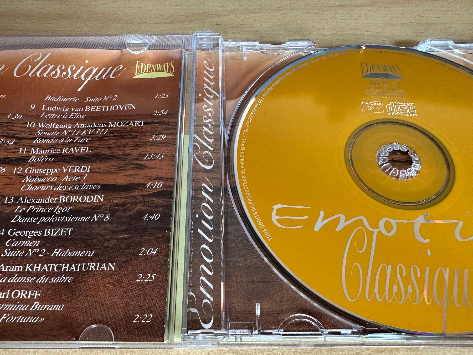 CD: J0 Emotion Classique – Usato da Rikon im Tösstal venduto da Alpenmutz 2