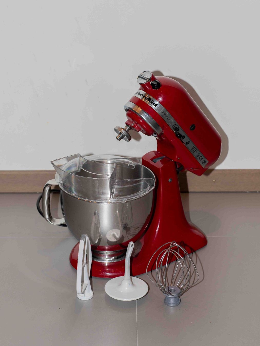 Kitchenaid Elettrodomestici da cucina: KitchenAid 5KSM150 Stand Mixer – Usato da St-Sulpice VD venduto da eliemada 1