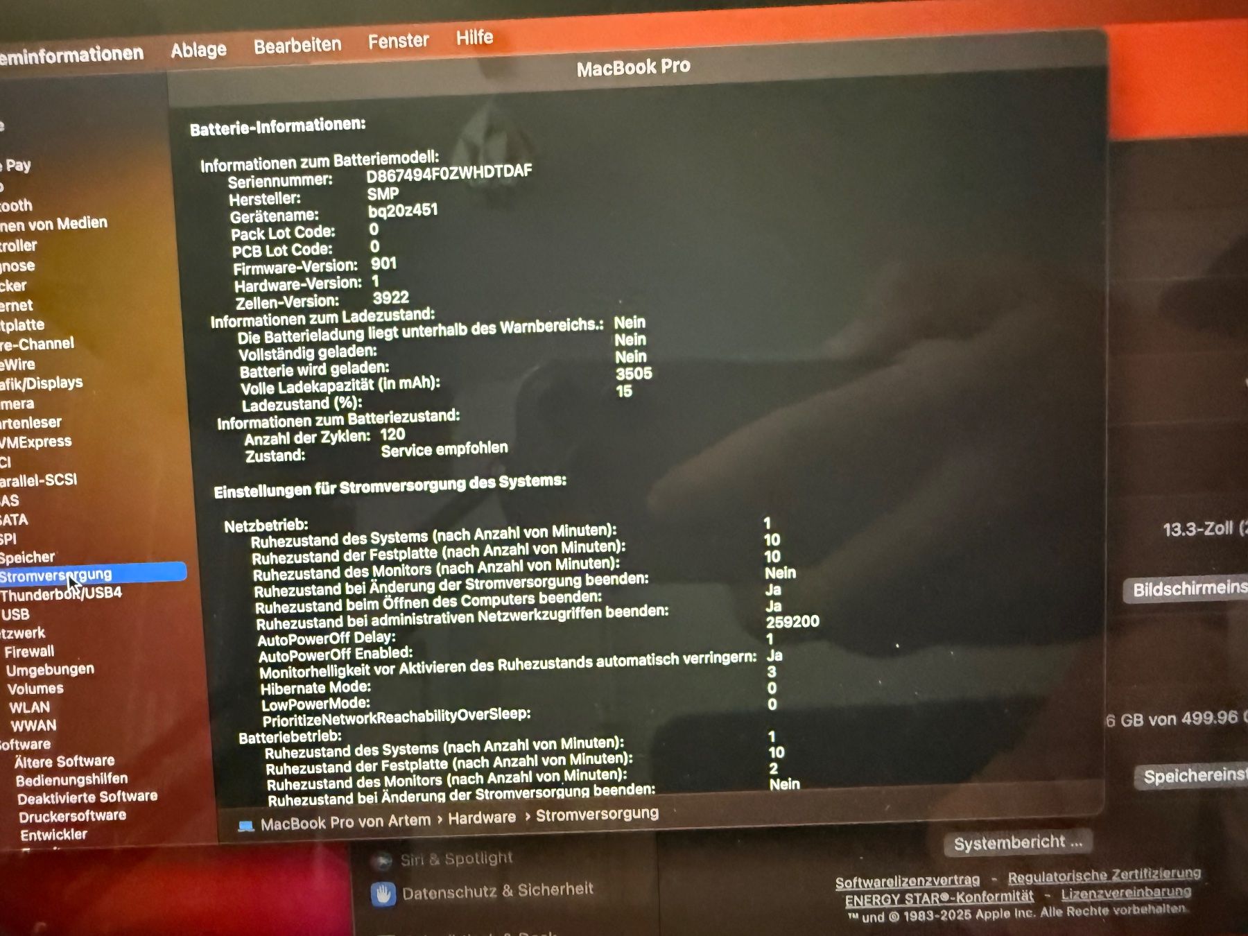 Apple Notebooks: Macbook Pro 2017 mit TouchBar – Gebraucht aus Frauenfeld von YouRbaBe 3