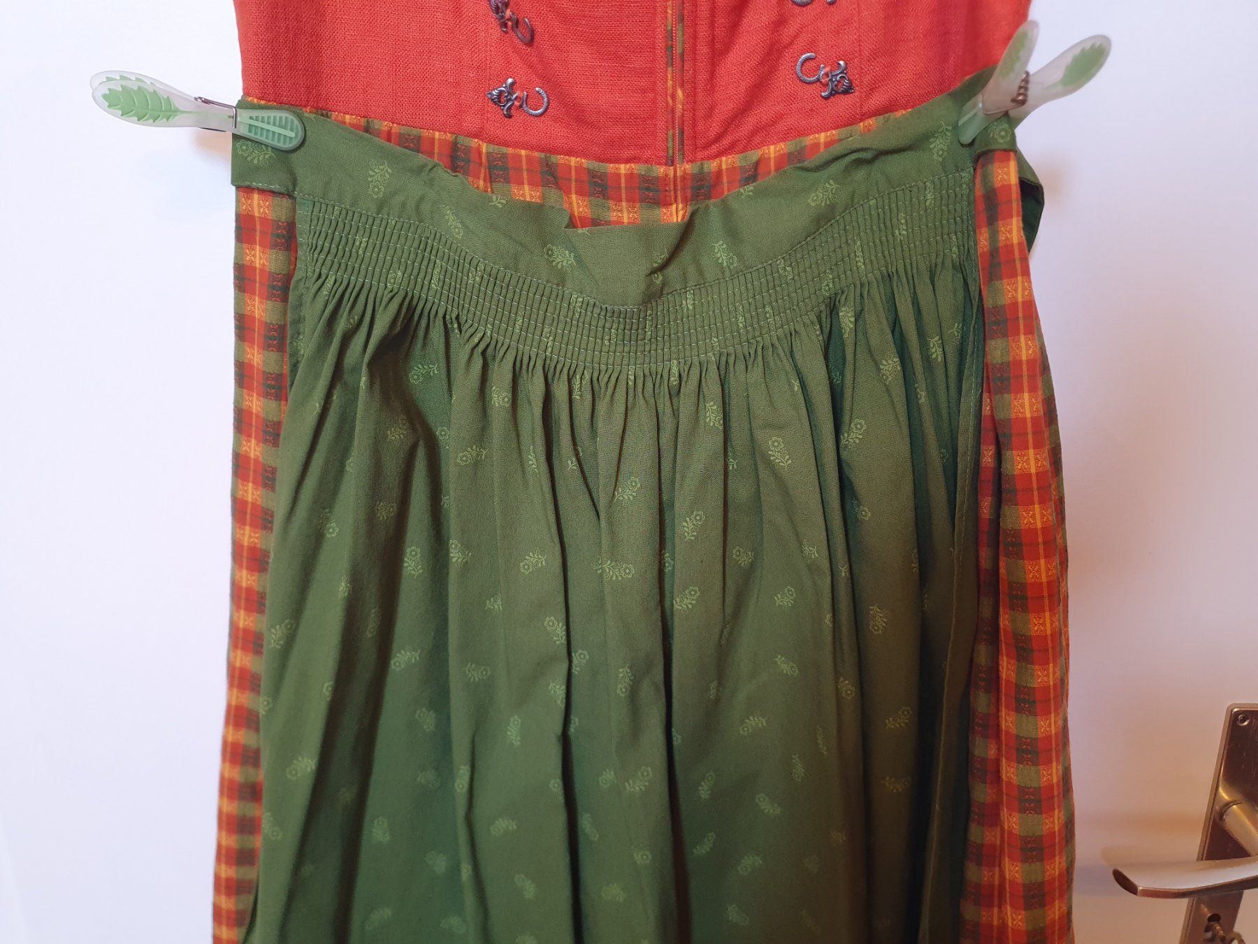 Vestiti: Dirndl - Trachtenkleid - Gr. 40 – Usato da Steffisburg venduto da C.Kreuzer 3