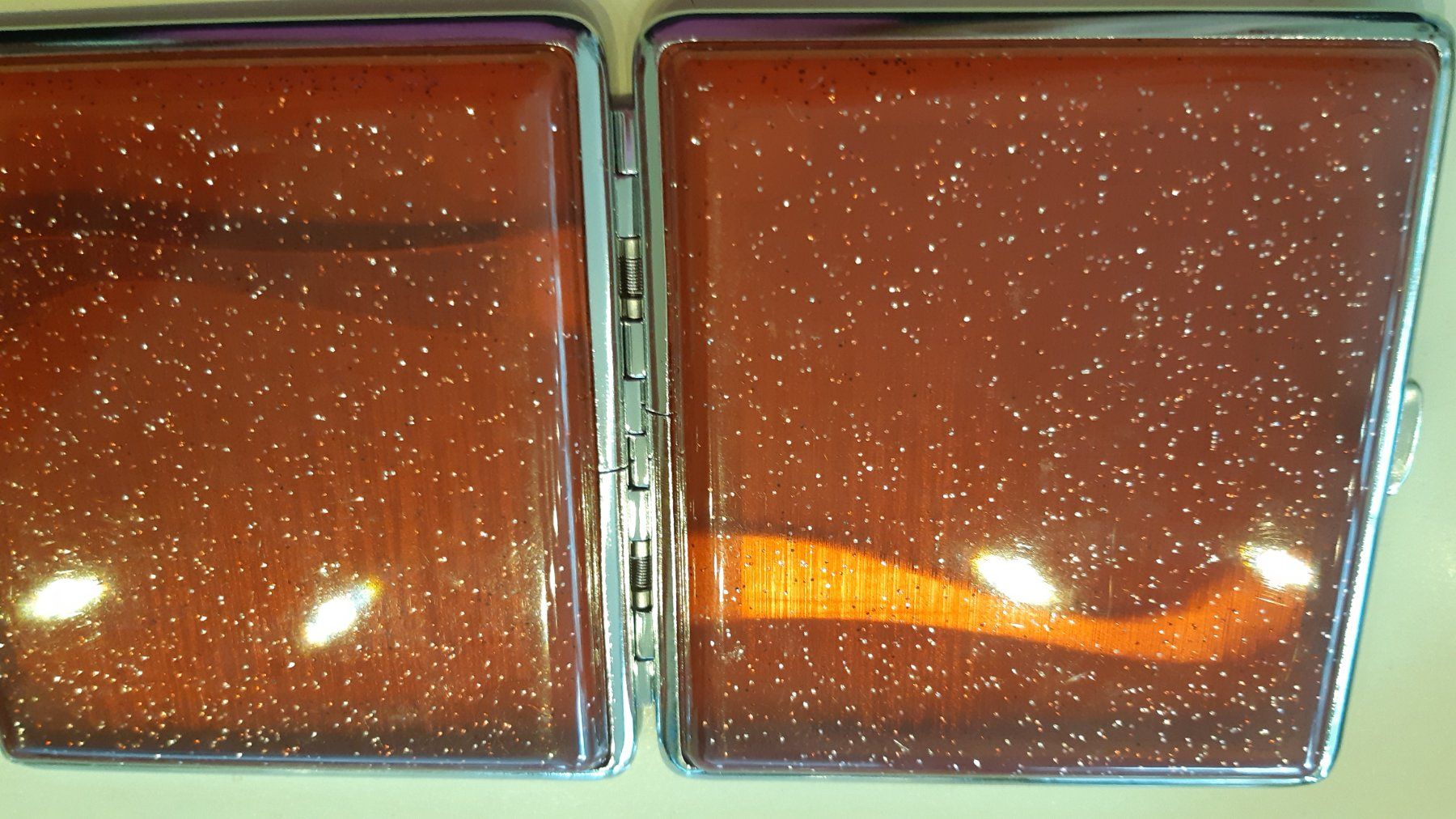 Altri Prodotti per fumatori: Zigarettenetui  20 Zigis - Sujet glitzer Transparent rot – Usato da Ibach venduto da rom_v8h9 3