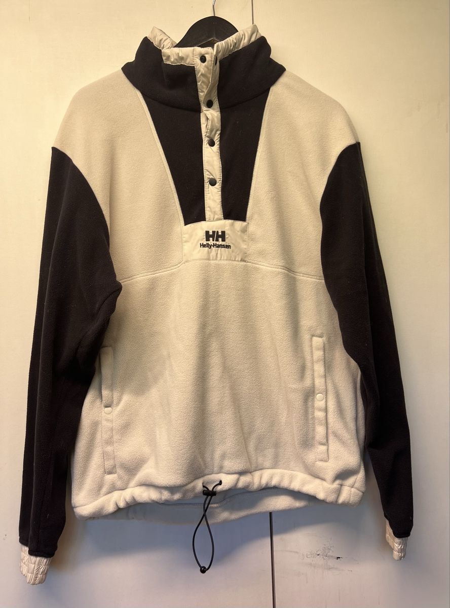 Helly Hansen Pullover & Sweatshirts: Fleece Pullover Helly Hansen M/M beige/schwarz guter Zustand – Gebraucht aus moosseedorf von andrina.salis