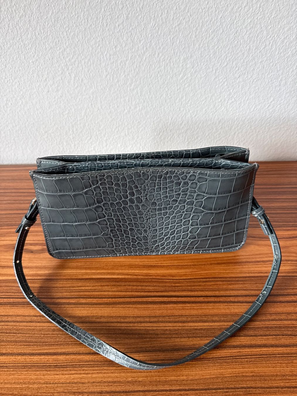 Other Stories Sacs femmes: Handtasche &other stories – D'occasion à Zürich par sasast