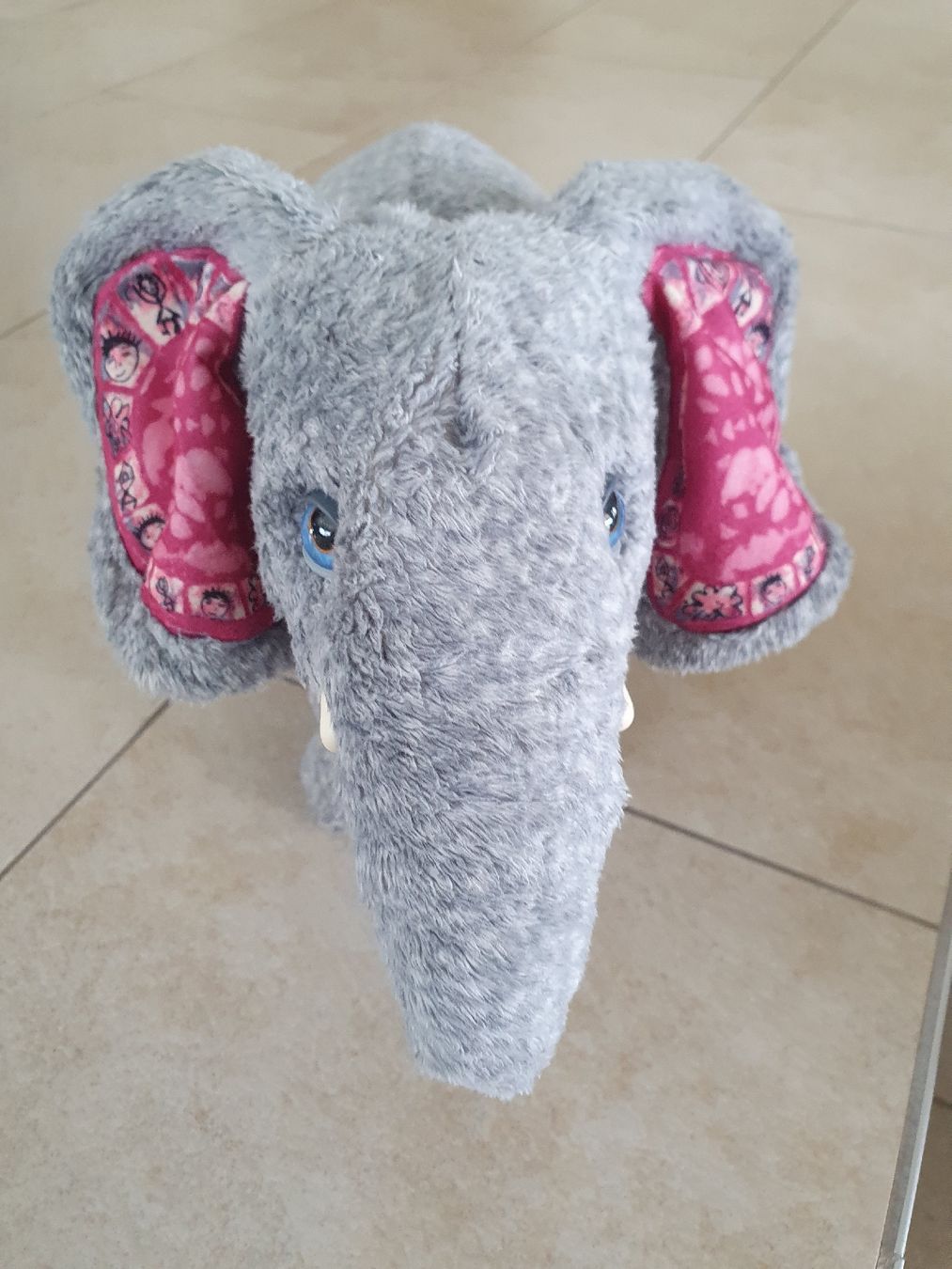 Giocattoli: Elephant elektrisch – Usato da Liestal venduto da piperpa 2