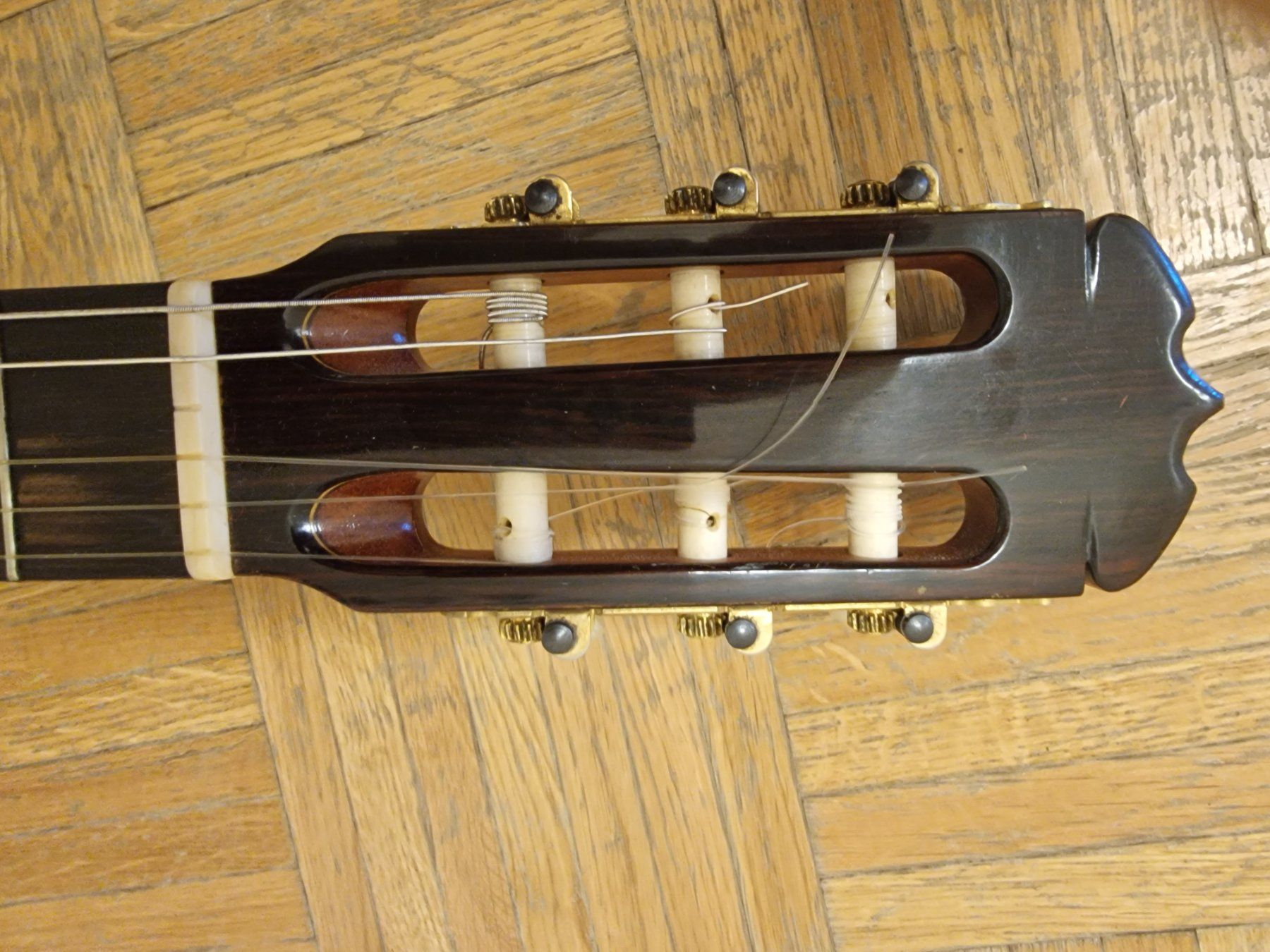 Aria Strumenti musicali: Guitare classique ARIA modèle A-560 avec étui – Usato da La Chaux-de-Fonds venduto da Ric_m628 6