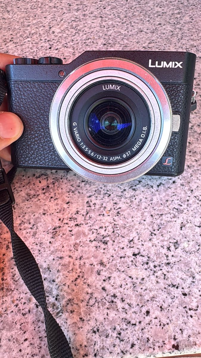 Panasonic Kamera: Panasonic Lumix DMC-GX800 Kamera mit Objektiv  – Gebraucht aus Sursee von TeamBully