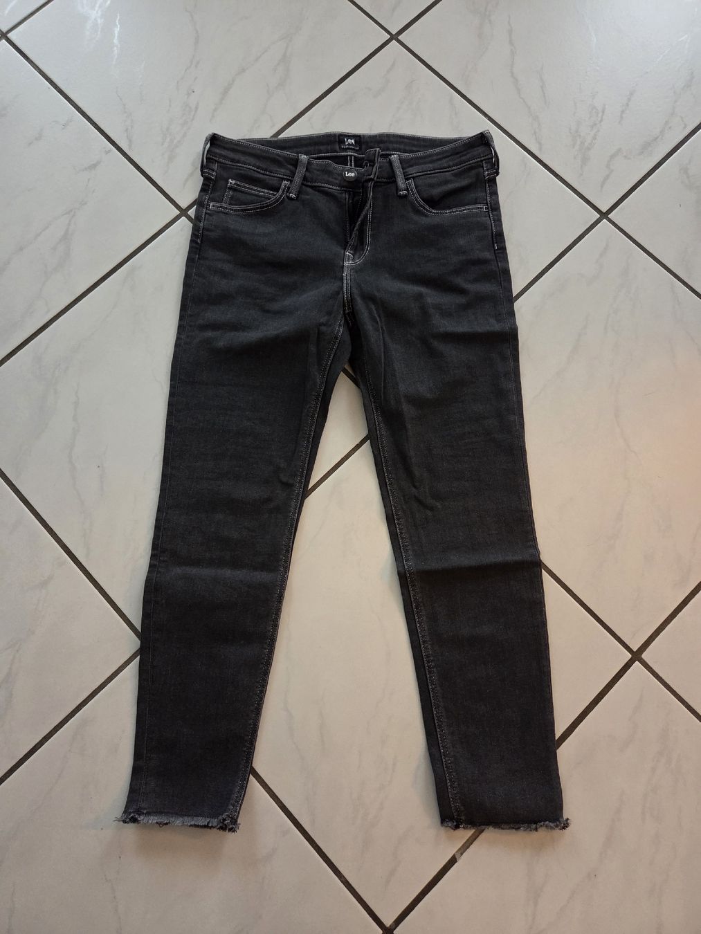 Lee Jeans: Lee Jeans – Nuovo (secondo la descrizione) da Schlattingen venduto da nicohu