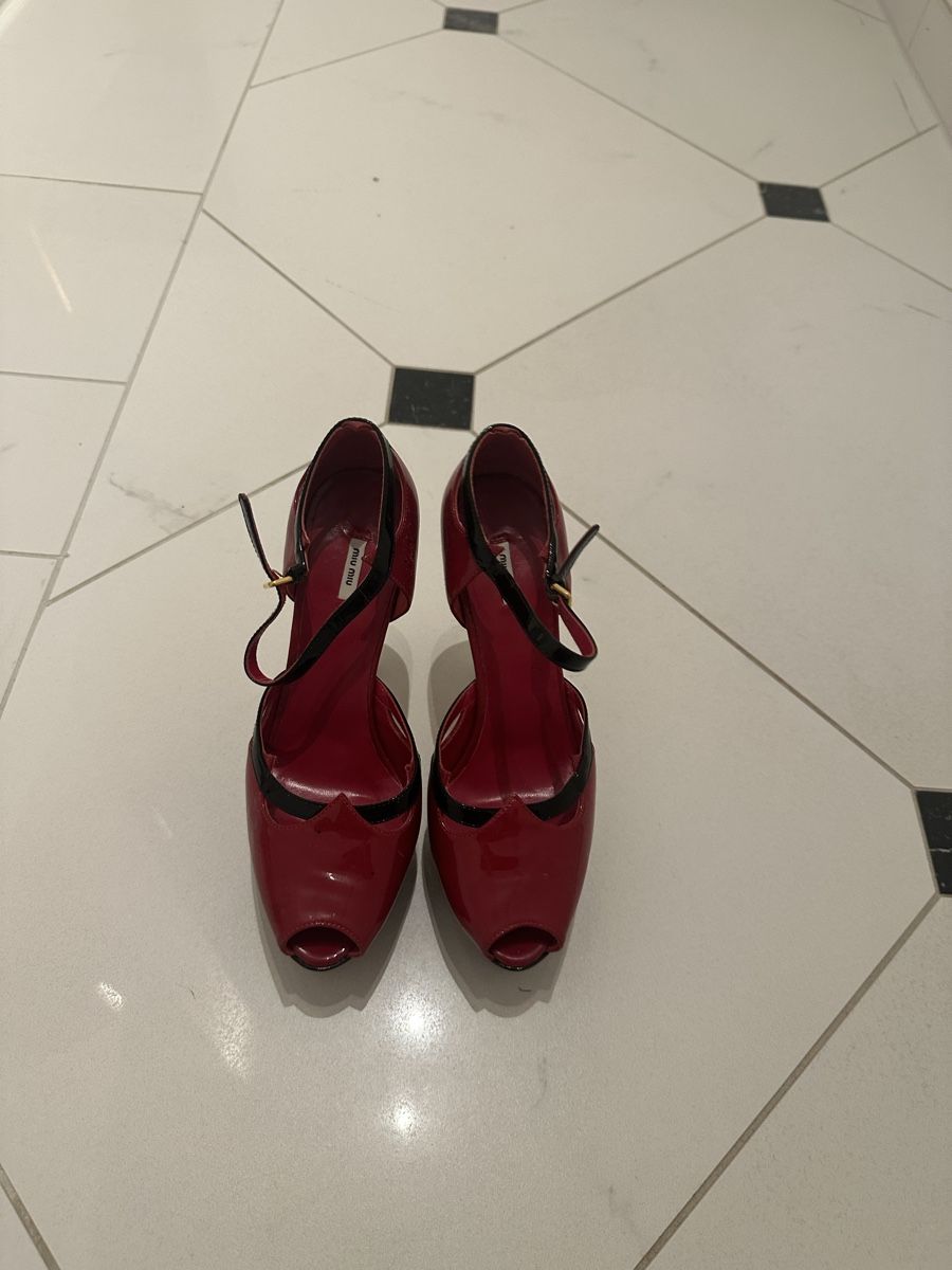 Miu Miu Scarpe da donna: MiuMiu Pumps 👠 – Nuovo (secondo la descrizione) da Hondrich venduto da meetyou 3