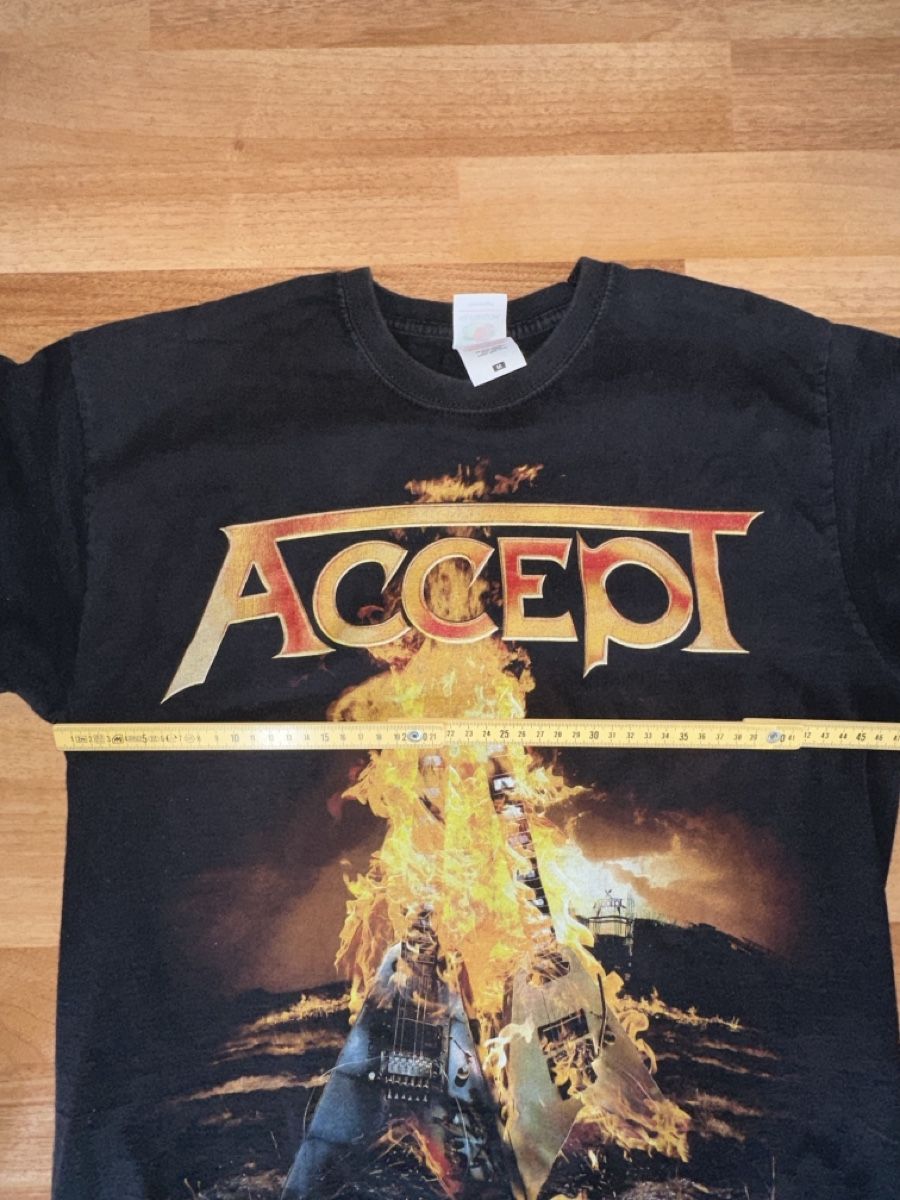 T-shirt: Accept T-Shirt Grösse M einfache Brustweite 38cm schwarz – Usato da Heiden venduto da fam_797q 2