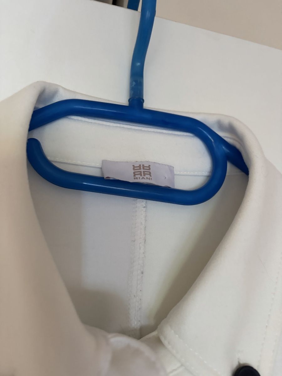 Riani Jacken: Riani Blazer Grösse 42  – Gebraucht aus Basel von Brunner.T 2