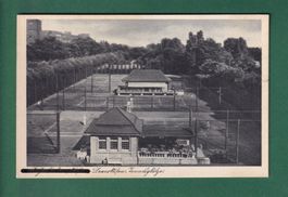 TENNISPLATZ