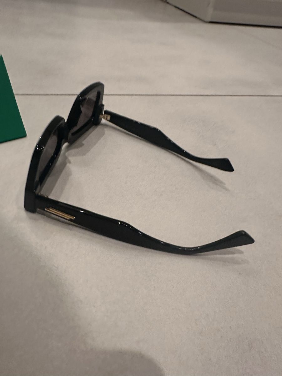 Bottega Veneta Brillen & Gläser: Bottega Veneta Sunglasses – Neu (gemäss Beschreibung) aus Minusio von giu_w2st 2