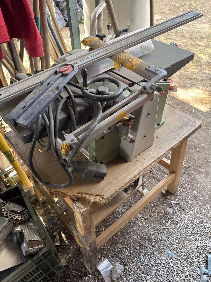 Tutte le macchine: Tischkreissäge LINE MASTER gebraucht – Usato da Zofingen venduto da Ibiros