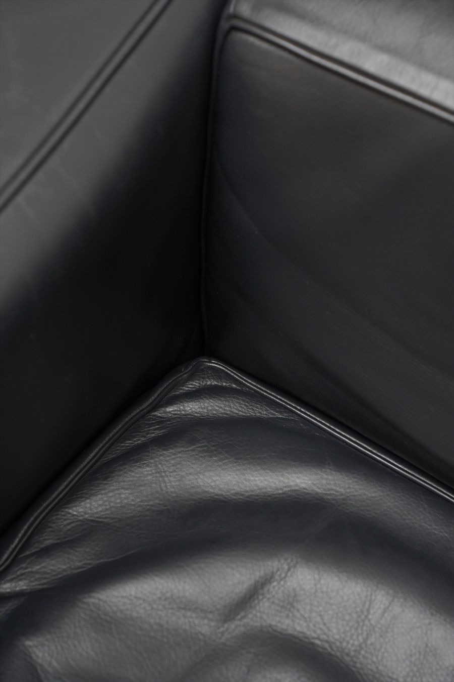 Cassina Fauteuils: Fauteuil LC2, Cassina – D'occasion à Bulle par ABELiAM 3