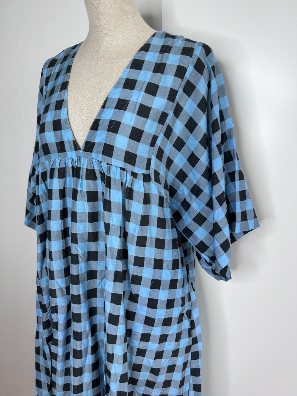 Ganni Vestiti: Ganni Kleid – Usato da St. Gallen venduto da look-twice 1
