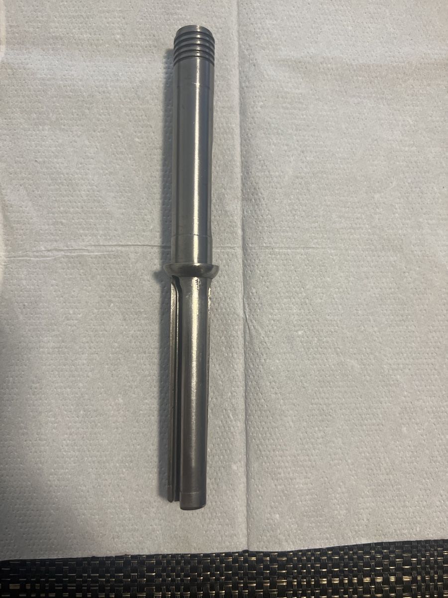 Schweizer Armee Uniformen: Karabiner 1889 – Gebraucht aus Lausanne von