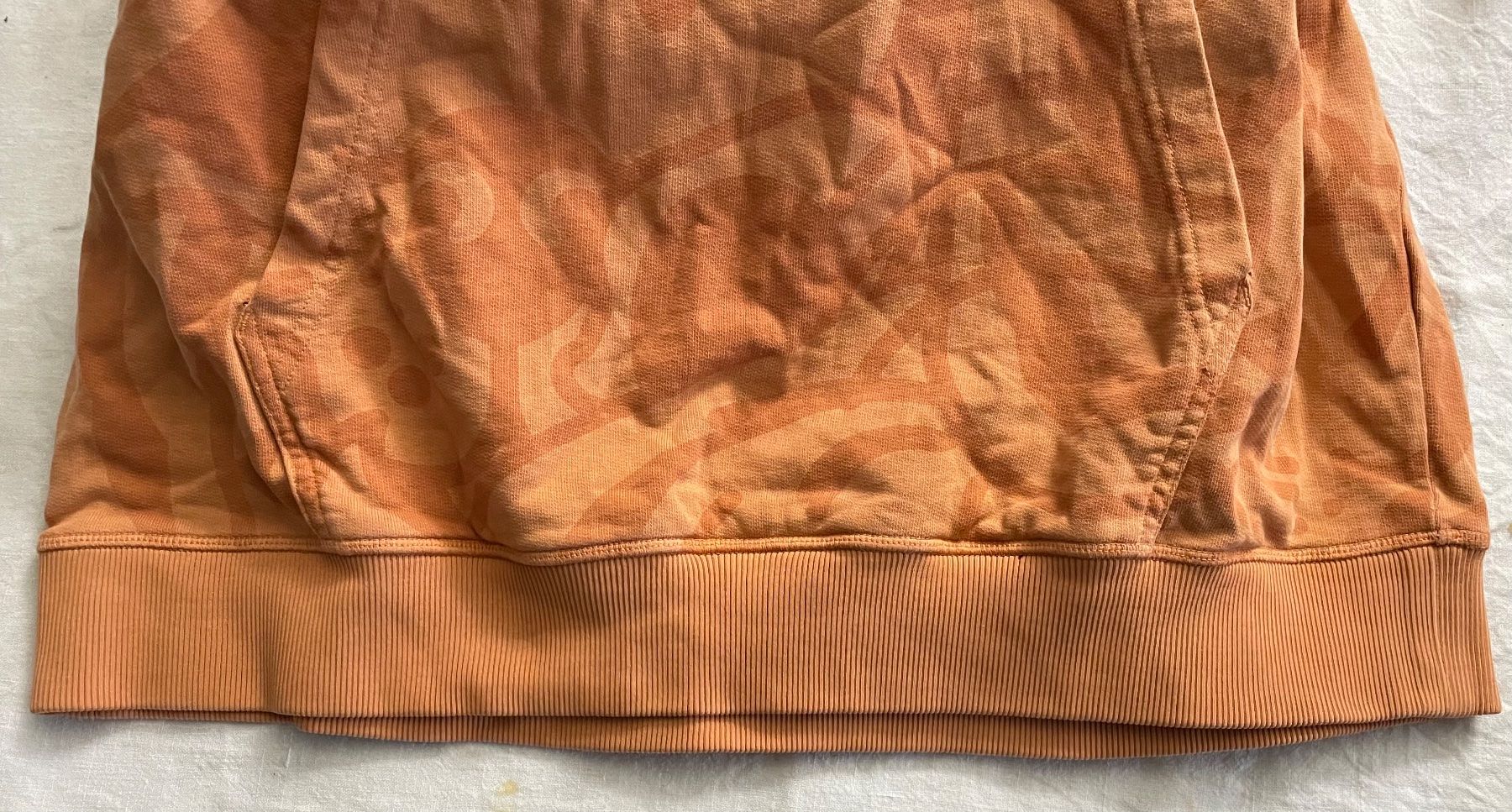 Kenzo Pullover & Sweatshirts: Kenzo Kapuzenpullover orange Grösse XL – Gebraucht aus Winterthur von crave 8