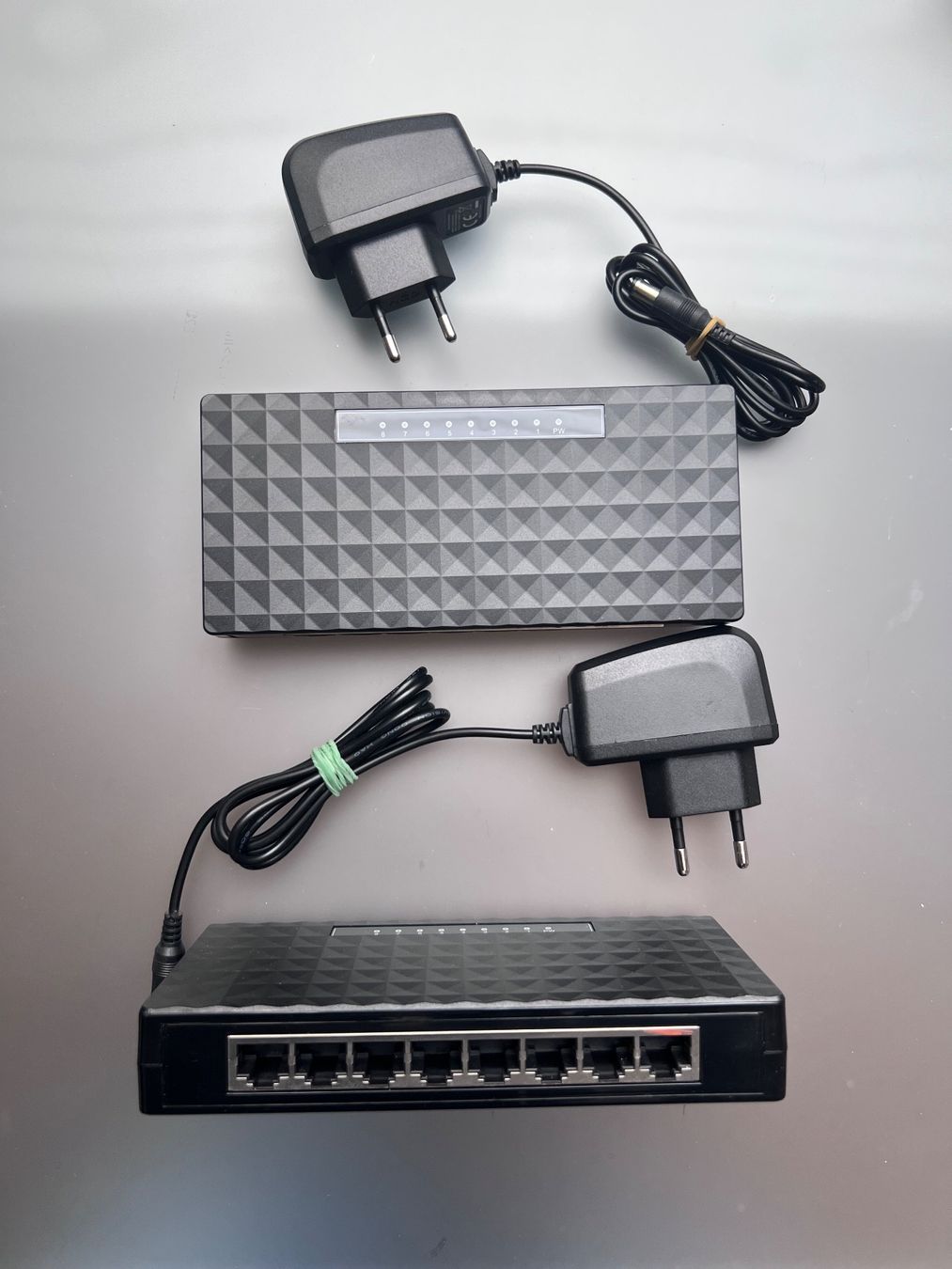 Hub & Switch: Gigabit Switch – Usato da Root venduto da Tech-Nick 1
