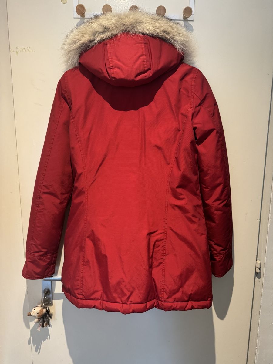 Woolrich Vestes: Woolrich Damen Parka rot gr. S – D'occasion à Kilchberg ZH par elv_jdk8 2