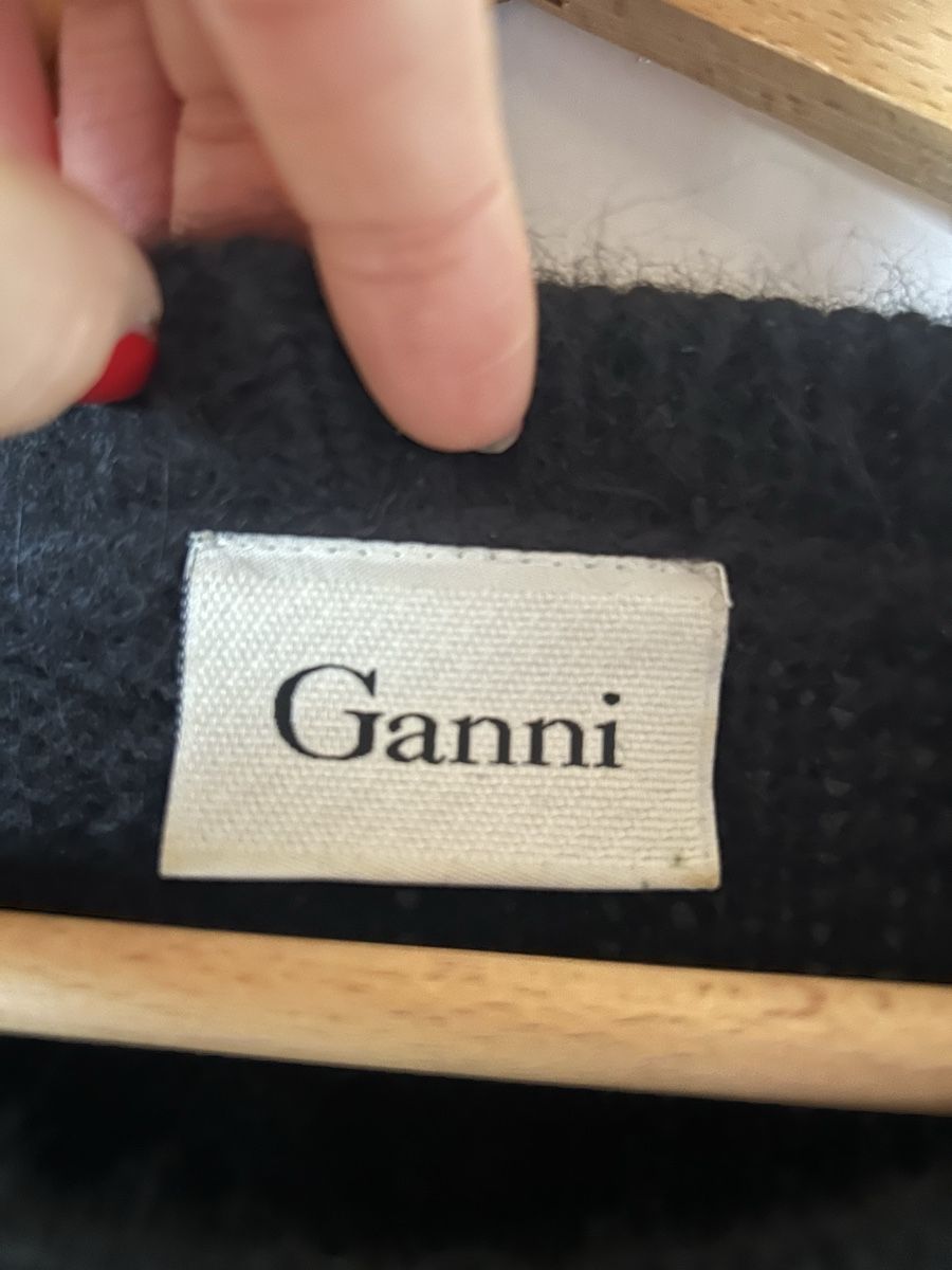Ganni Maglioni & Felpe: GANNI Strickpullover Angora-Mix – Usato da Zürich venduto da SecondLifeGoods 2